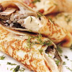 Рецепт Блинчиков с курицей и сыром