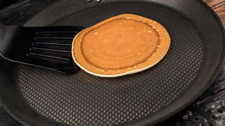 Рецепт блинчиков с шоколадным соусом