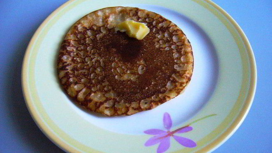 Рецепт быстрых блинчиков без яиц