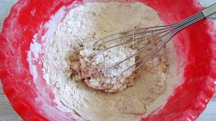 Рецепт гречневых блинов с красной рыбой и творожным кремом