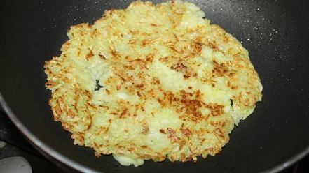 Рецепт кабачковых блинчиков с селедочкой