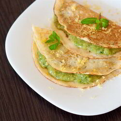 Рецепт Пшеничных блинчиков с фейхоа и мятой