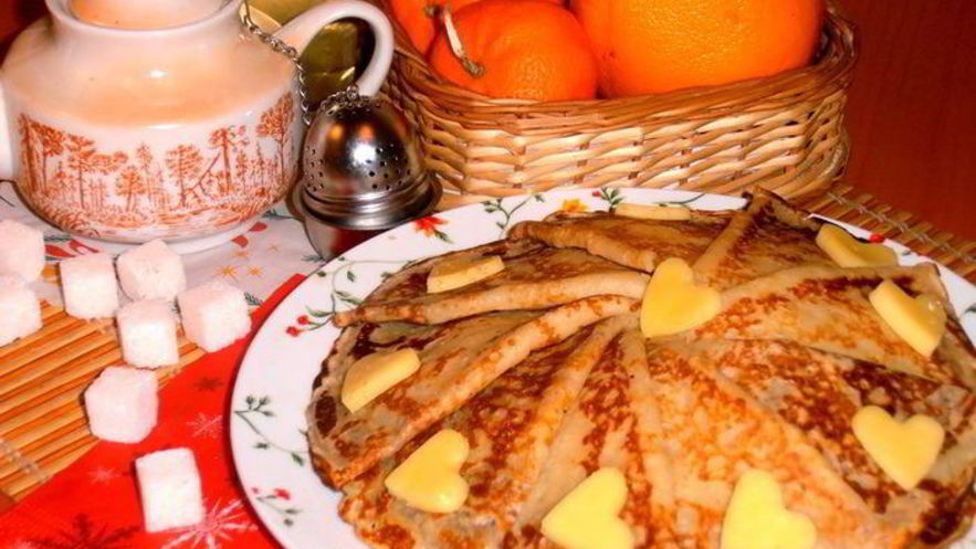 Рецепт тонких блинчиков с сырной прослоечкой