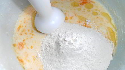 Рецепт тонких блинчиков с сырной прослоечкой