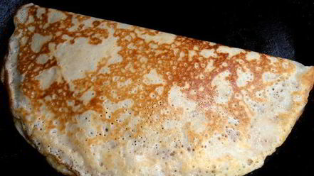 Рецепт тонких блинчиков с сырной прослоечкой