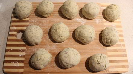 Рецепт булочек с брынзой