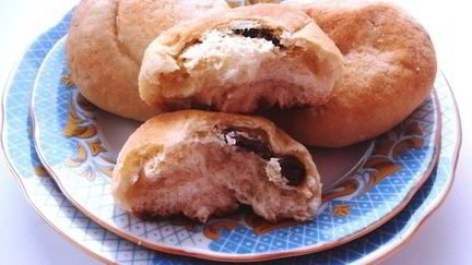 Рецепт Булочек с творогом и изюмом