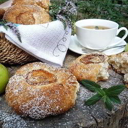 Рецепт Булочек с яблоками, грушей и пряностями