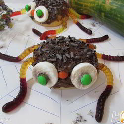 Рецепт Булочек Страшно смешные паучки