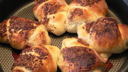 Рецепт Круассанов с вишнями