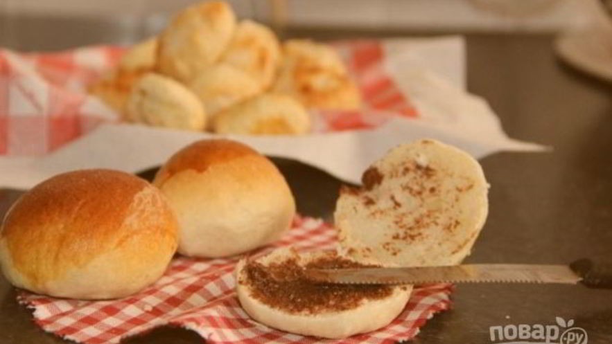 Рецепт молочных булочек для завтрака