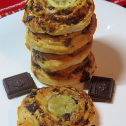 Рецепт Шоколадна-банановых булочки Улитки