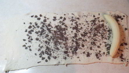 Рецепт шоколадна-банановых булочки улитки