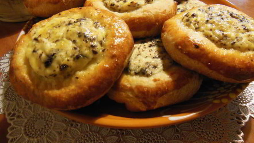 Рецепт ватрушек с творогом и шоколадом