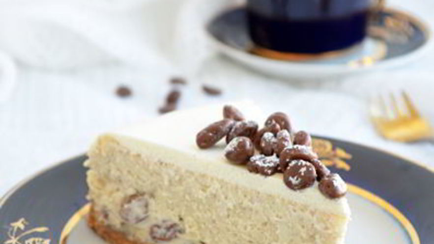 Рецепт чизкейка с ромом и изюмом