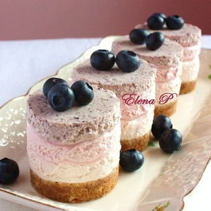 Рецепт Тройных ягодных чизкейков