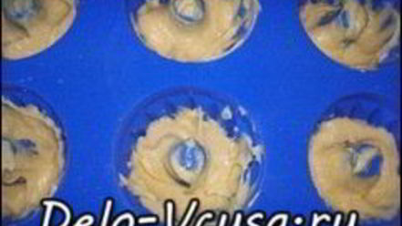 Рецепт бисквитных кексов с яблоками и корицей