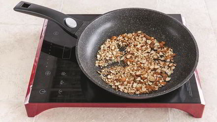 Рецепт кексов с карамелизованными апельсинами и миндалем