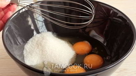 Рецепт мраморного кекса на сливках