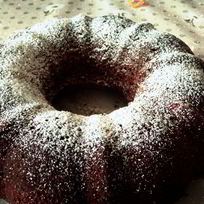 Шоколадный кекс с грецкими орехами