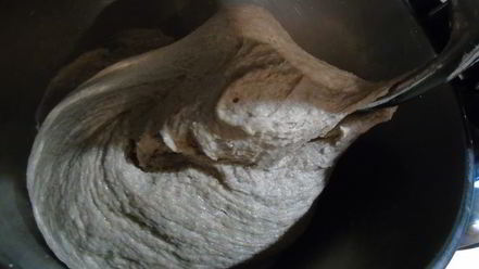 Рецепт цельнозернового штоллена на закваске