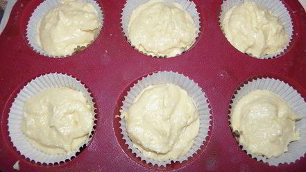 Рецепт творожных кексов с шоколадом и бананом