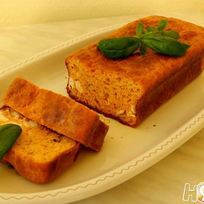 Закусочный сырный кекс с томатами и базиликом