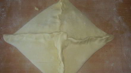 Рецепт быстрого хачапури три сыра