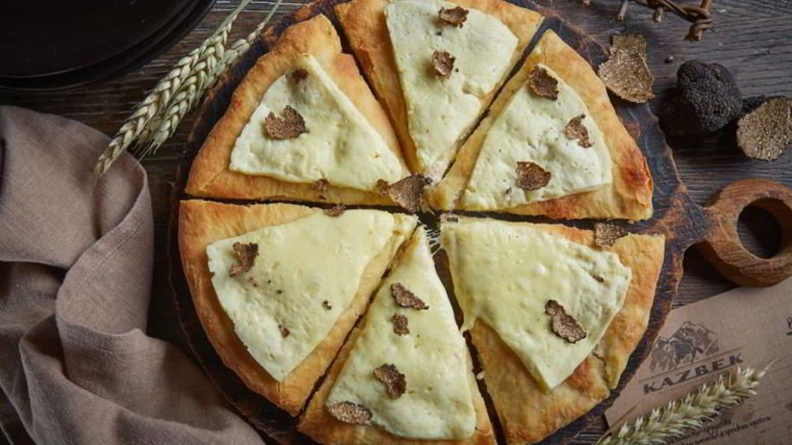 Рецепт хачапури с черным трюфелем