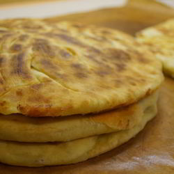 Рецепт Хачапури с сулугуни на сковороде