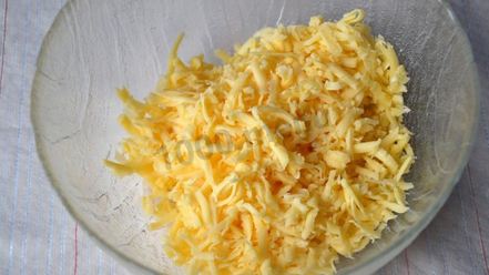 Рецепт хачапури с творогом и сыром на сковороде