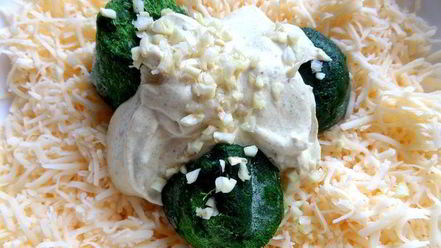 Рецепт хачапури со шпинатом и сыром