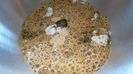 Рецепт бездрожжевого хлеба на пиве