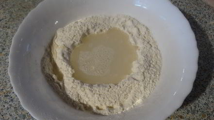 Рецепт дрожжевого хлеба с вялеными томатами