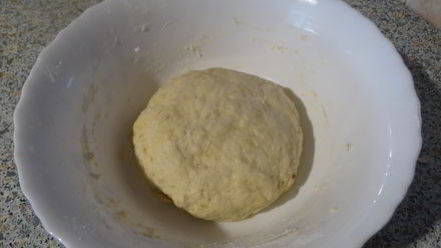 Рецепт дрожжевого хлеба с вялеными томатами