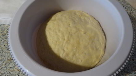 Рецепт дрожжевого хлеба с вялеными томатами