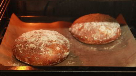 Рецепт хлеба с полбой и цукатами