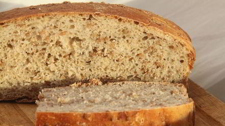 Рецепт хлеба с полбой и цукатами