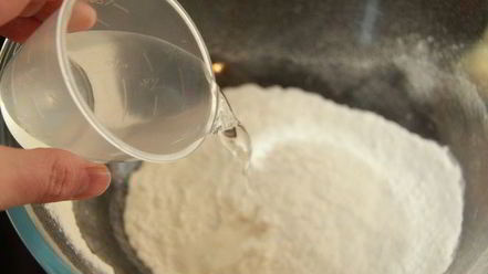 Рецепт хлеба с полбой и цукатами