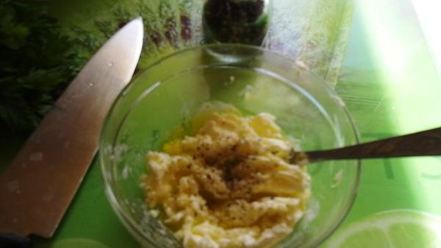 Рецепт хлеба с травами и чесноком