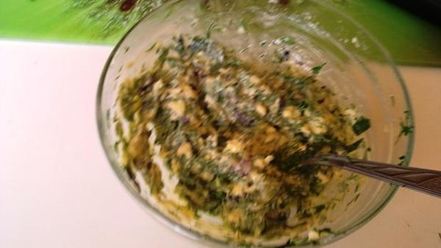 Рецепт хлеба с травами и чесноком