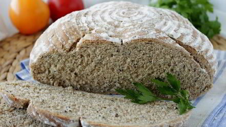 Рецепт хлеба с цельнозерновой мукой и семенами льна