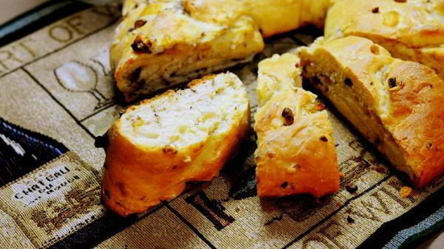 Рецепт луково-орехового хлеб