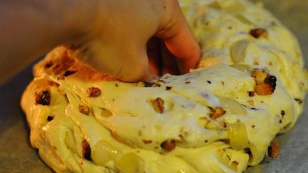 Рецепт луково-орехового хлеб