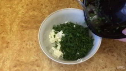 Рецепт воздушного хлеба с брынзой и зеленью