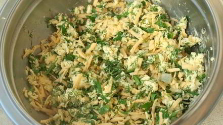 Рецепт запеченного батона с сыром и чесноком