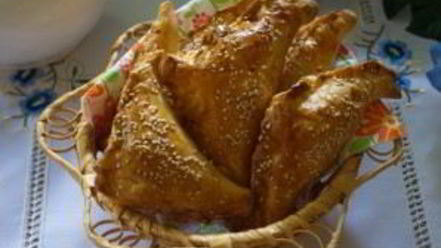 Рецепт конвертиков из бездрожжевого слоеного теста