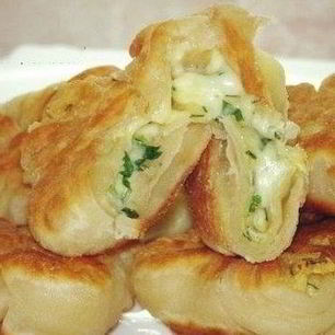 Рецепт Конвертиков на кефире с сыром и зеленью