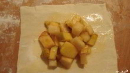 Рецепт конвертиков с яблоками