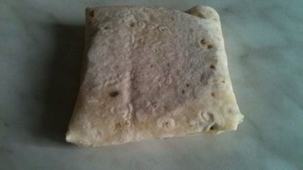 Рецепт хрустящих конвертиков из армянского лаваша на завтрак